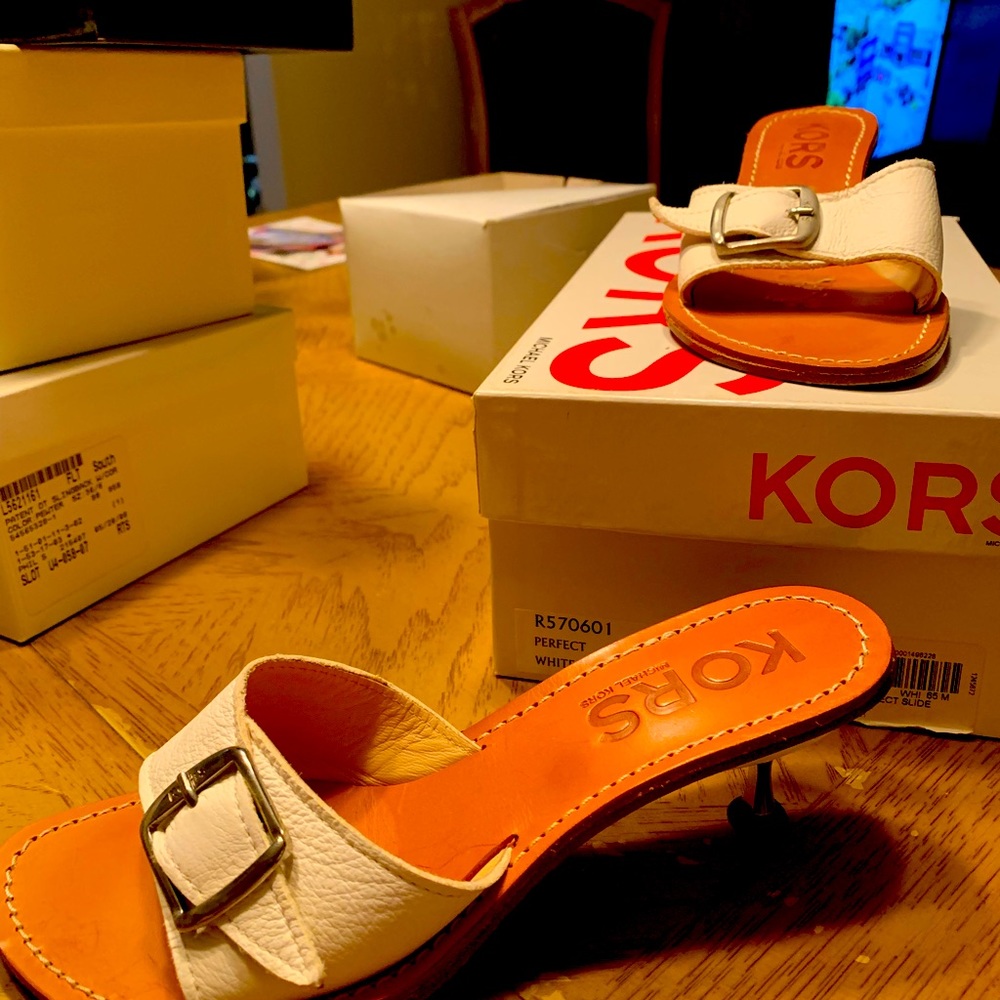 Michael Kors slides - size 6 - Worn once